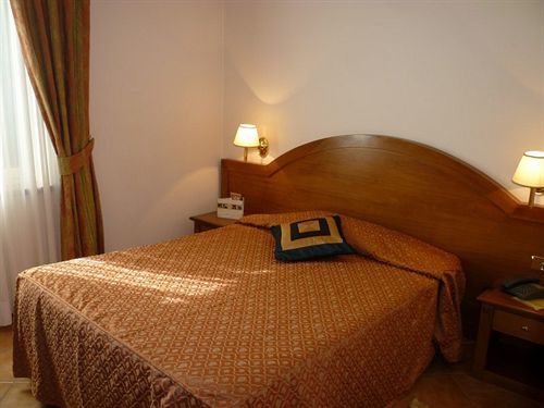 Squarciarelli Hotel Grottaferrata