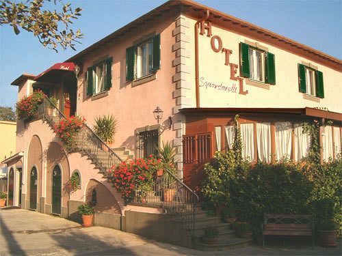 Squarciarelli Hotel